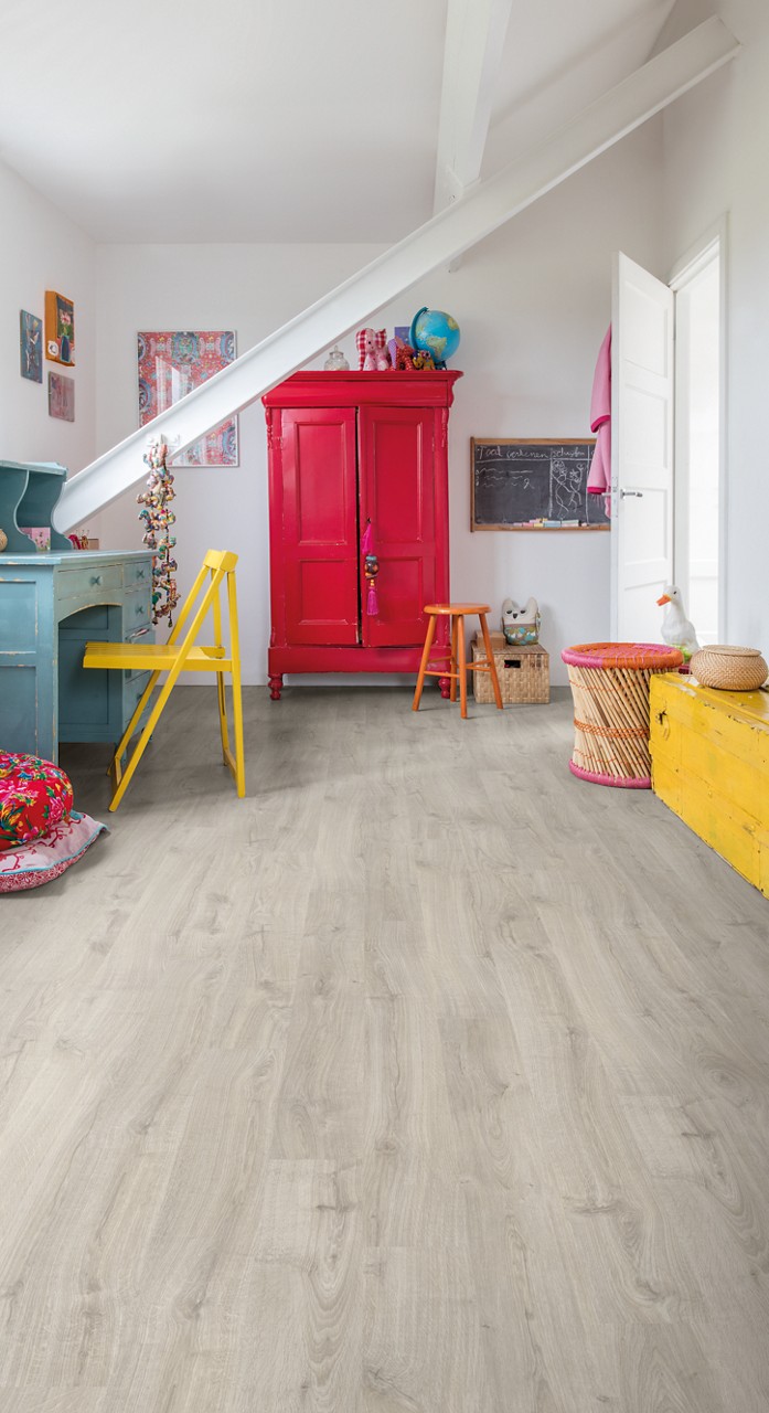 QUICK-STEP-Dub-newcastle-sedy-laminatova-plovouci-podlaha-ELIGNA-3